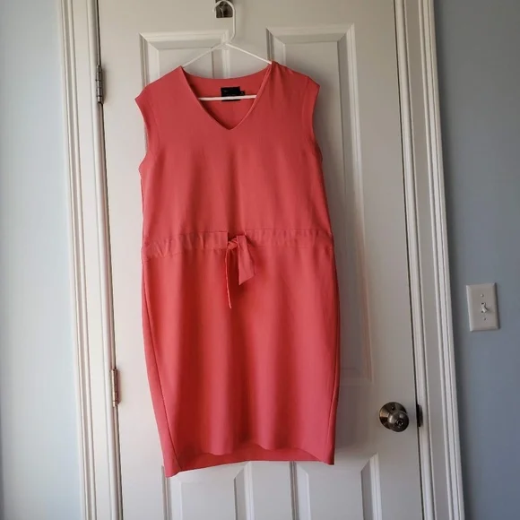 Like new spring dress size 10 from Nordstorm - Picture 2 of 6